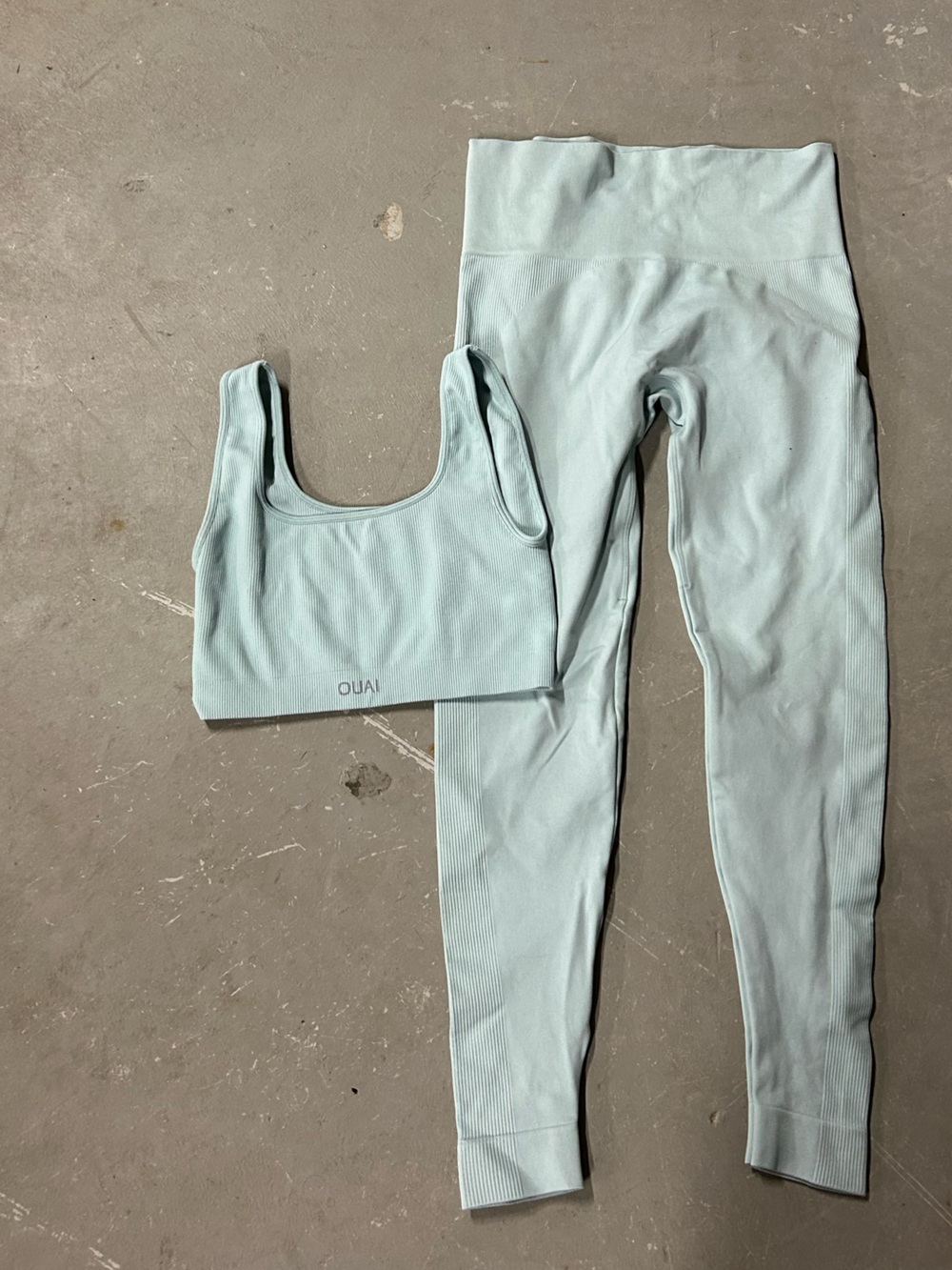 SET Active x Ouai Light blue/green workout set. Size s top and med leggings